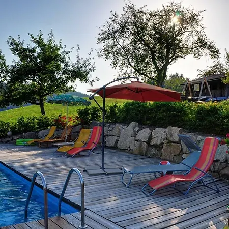 5 Sterne Ferienwohnung Lavendel Dienberger Hof *